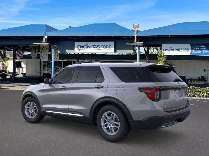 New 2025 Ford Explorer Active w/ Active Comfort Package image 4