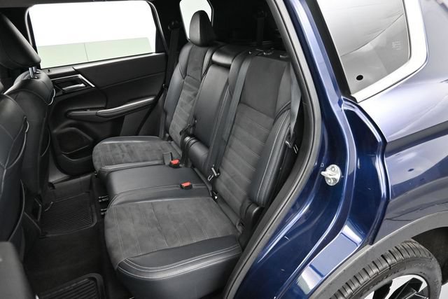 Used 2024 Mitsubishi Outlander SE FWD image 29