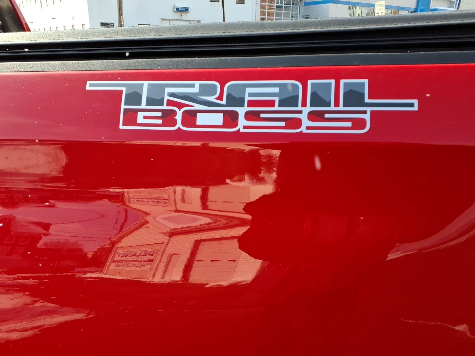 Certified 2022 Chevrolet Silverado 1500 LT Trail Boss image 21