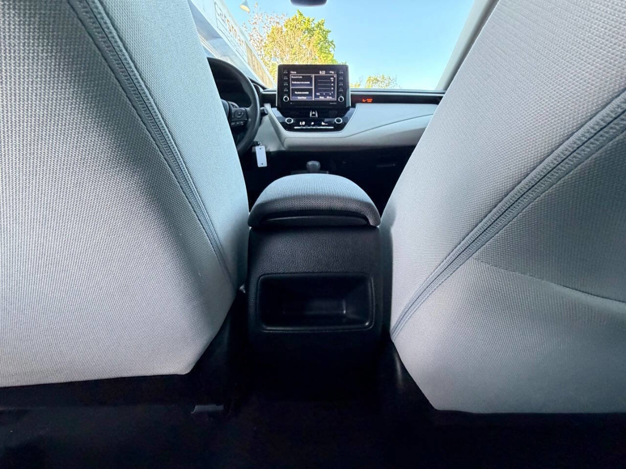 Used 2021 Toyota Corolla LE FWD image 21