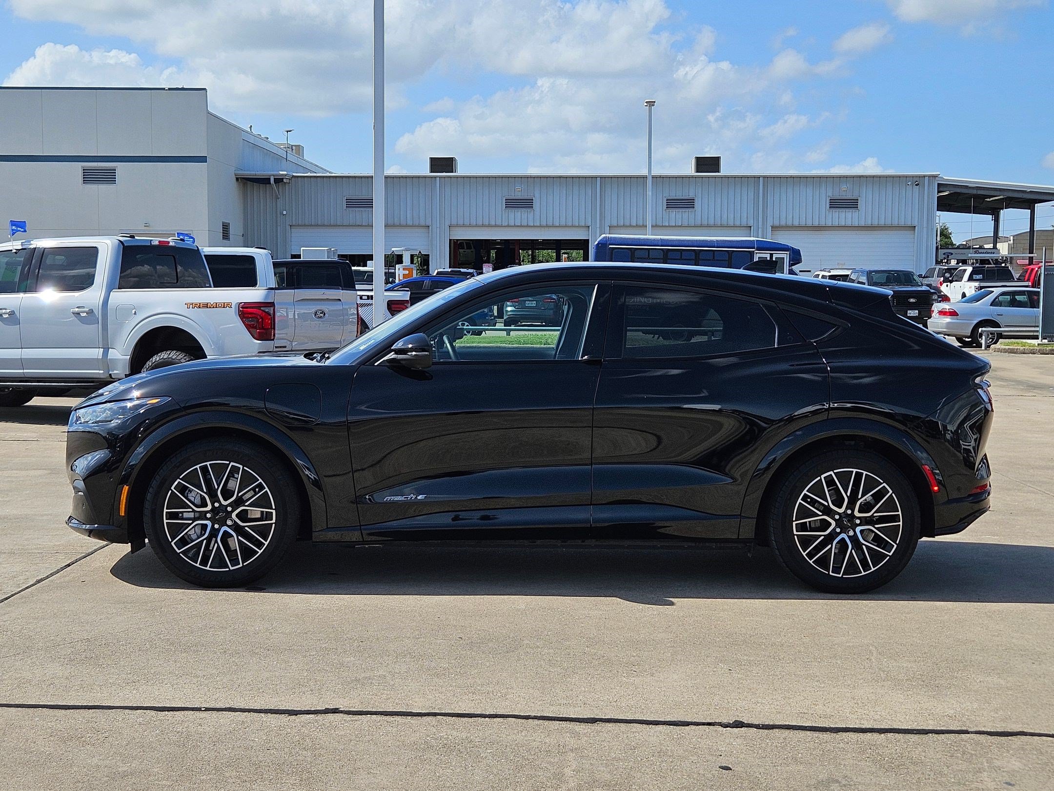 Used 2024 Ford Mustang Mach-E Premium RWD image 9