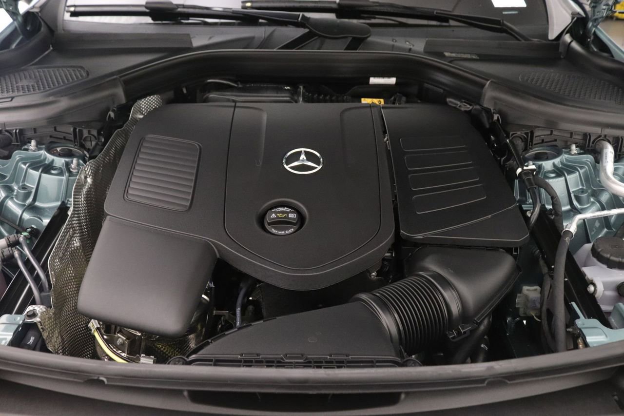 New 2026 Mercedes-Benz GLC 300 image 11