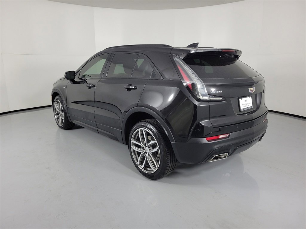 Certified 2023 Cadillac XT4 Sport image 3