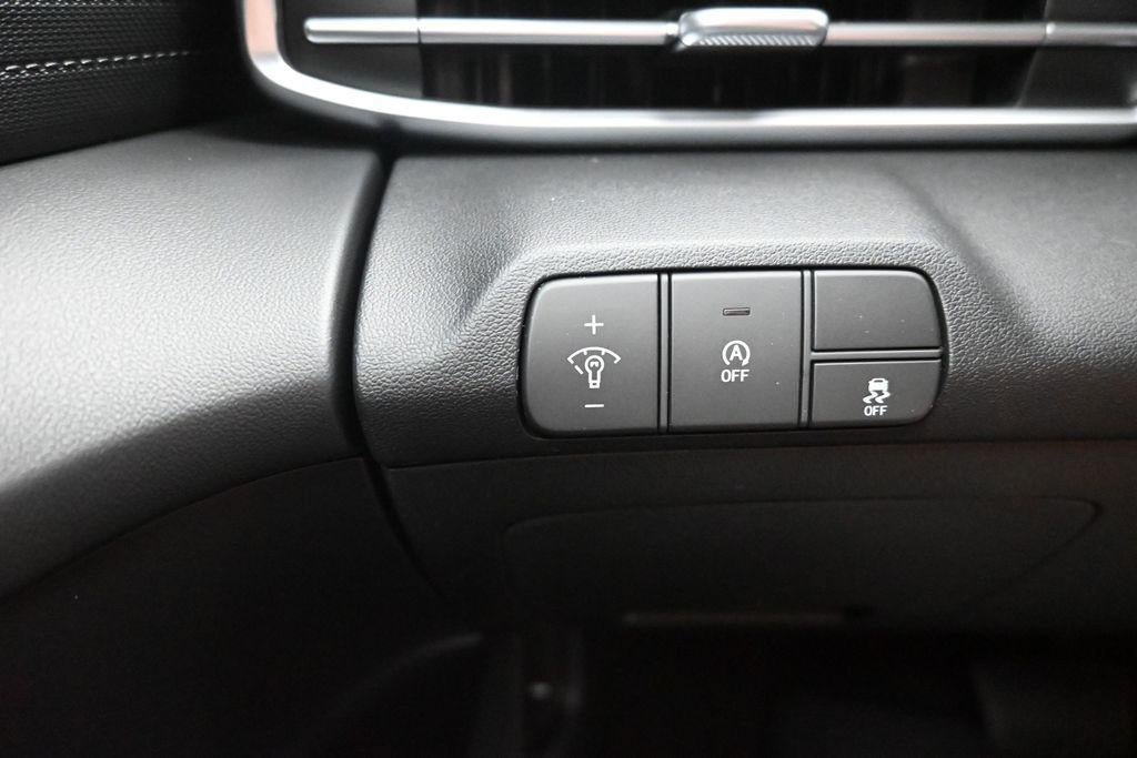 New 2026 Hyundai Elantra SE FWD image 21