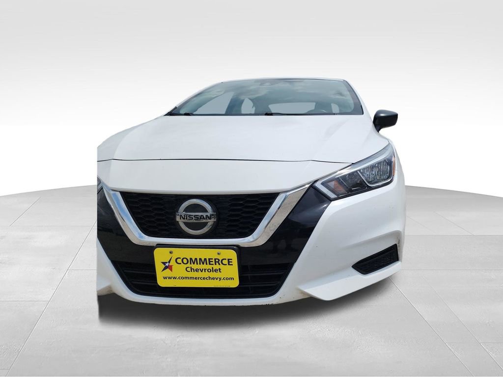 Used 2022 Nissan Versa S FWD image 11