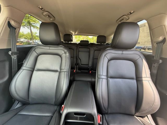 New 2025 Lincoln Corsair Reserve image 12