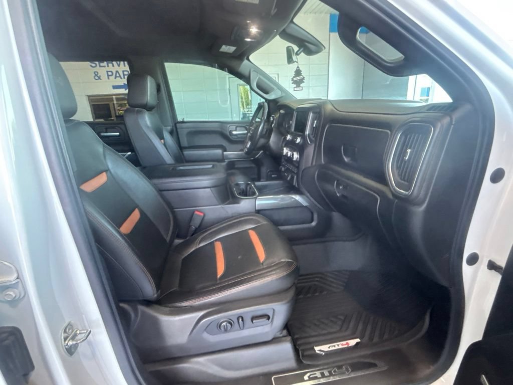Used 2020 GMC Sierra 1500 AT4 w/ AT4 Premium Package AWD/4WD image 9