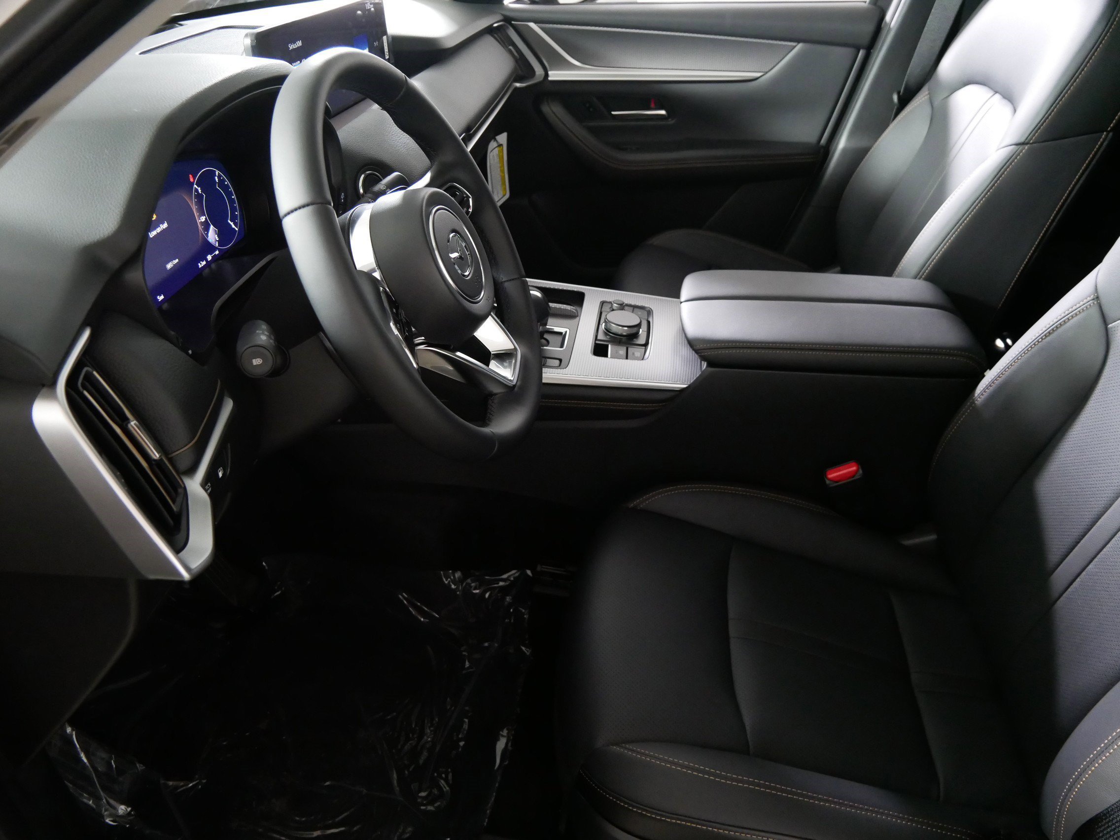 New 2026 MAZDA CX-90 Plug-In Hybrid w/Premium Sport AWD/4WD image 4