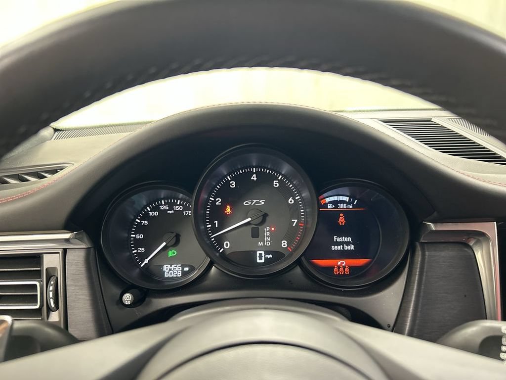 Certified 2025 Porsche Macan GTS AWD/4WD image 13