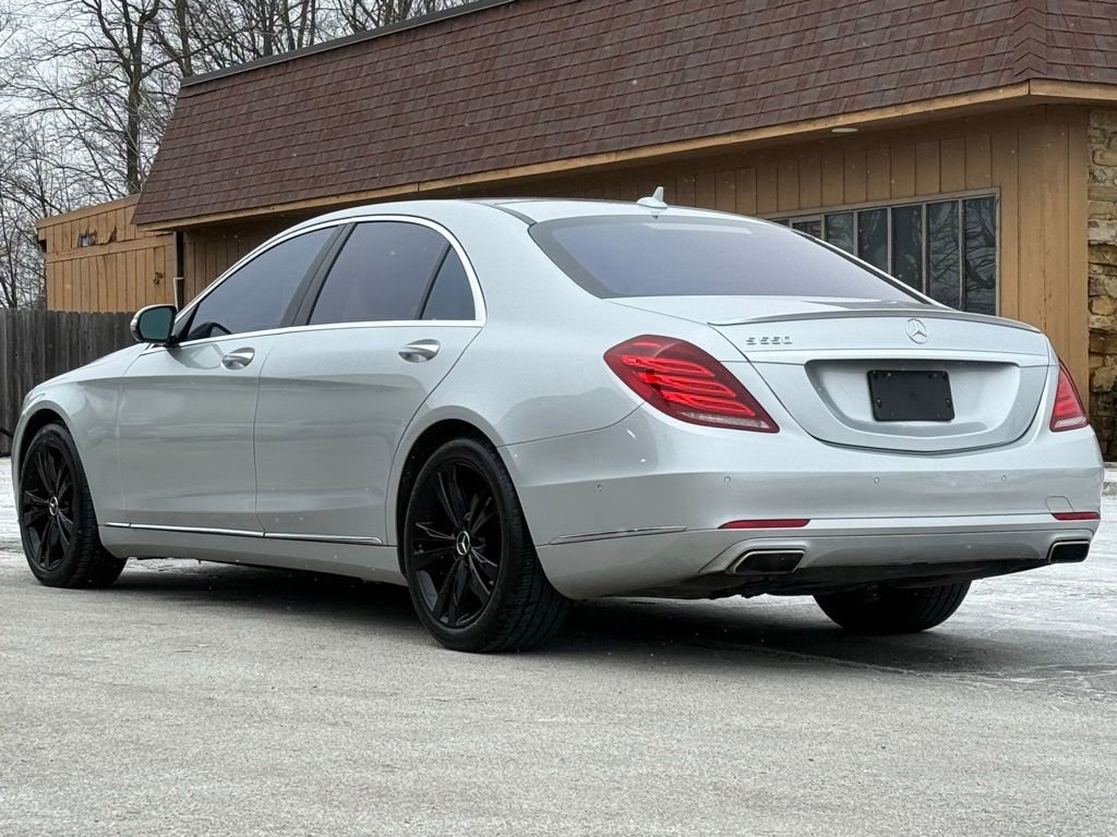 Used 2015 Mercedes-Benz S 550 Sedan image 3