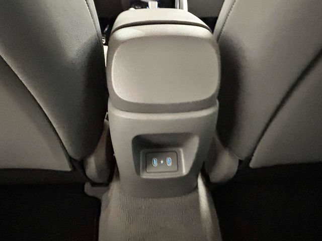 Certified 2025 Hyundai Elantra Sport FWD image 11