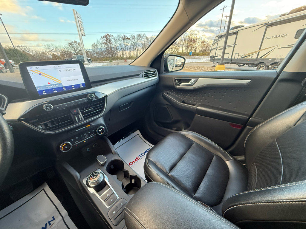 Used 2020 Ford Escape SEL image 22