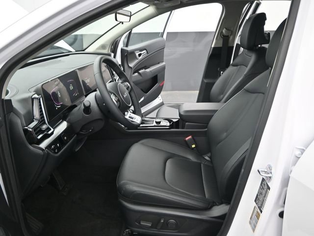 Used 2025 Kia Sportage EX w/ Premium Package FWD image 11