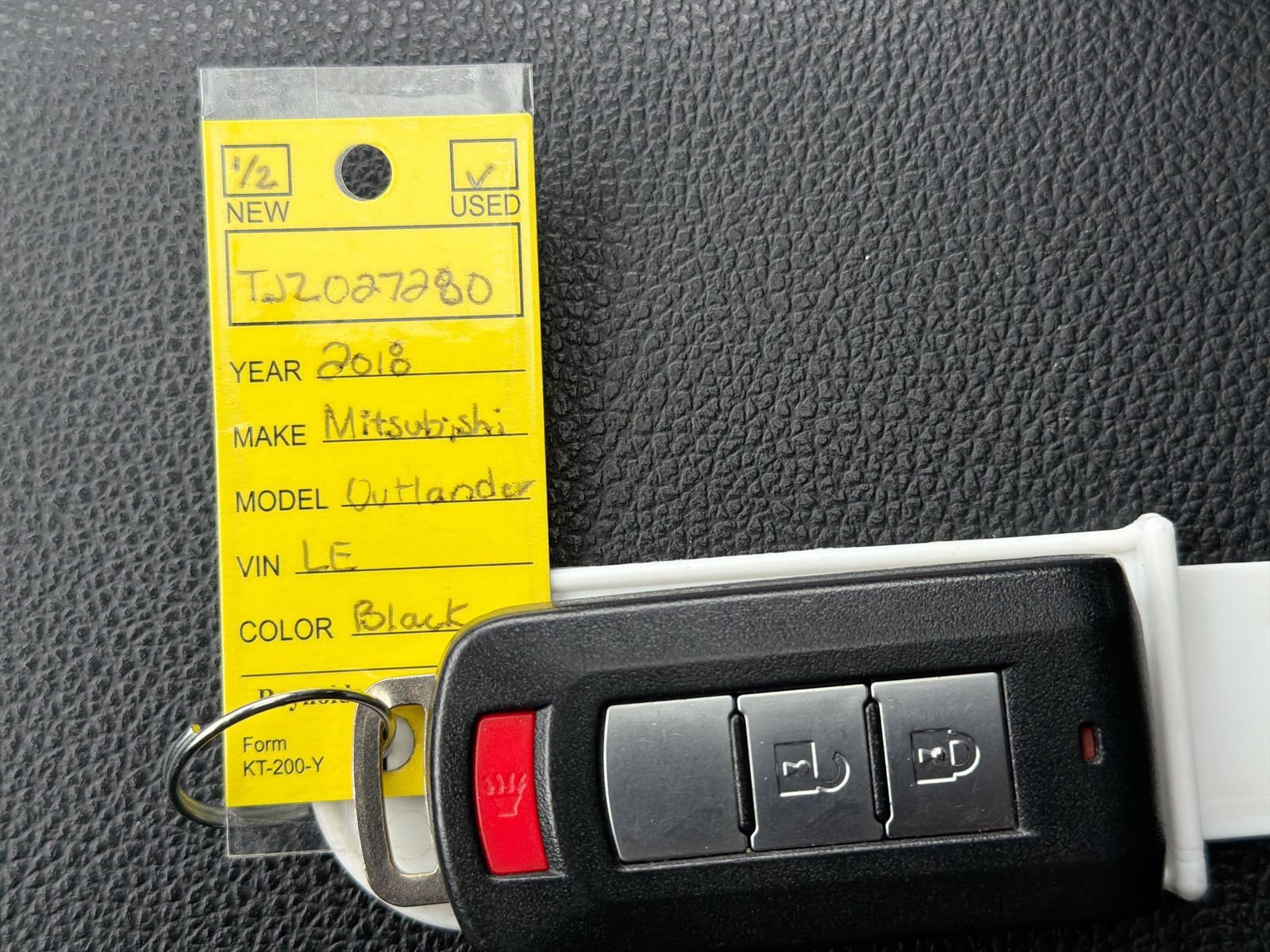 Used 2018 Mitsubishi Outlander LE image 36