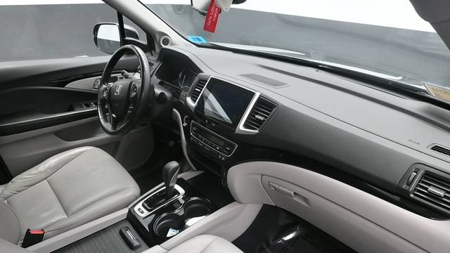 Used 2017 Honda Ridgeline RTL-E image 14