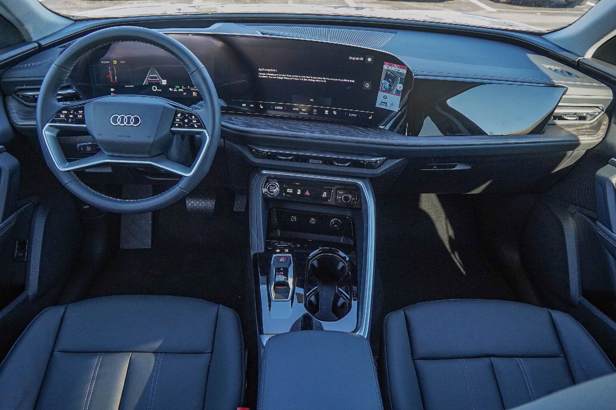 New 2025 Audi Q5 Premium Plus image 18