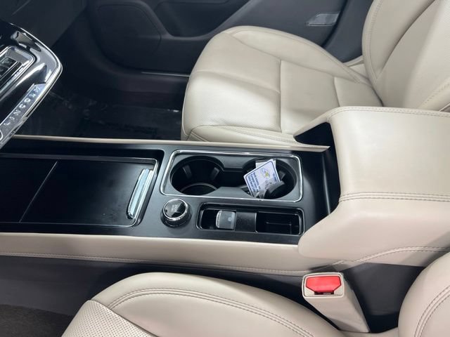 Certified 2023 Lincoln Corsair AWD w/ Equipment Group 101A image 15