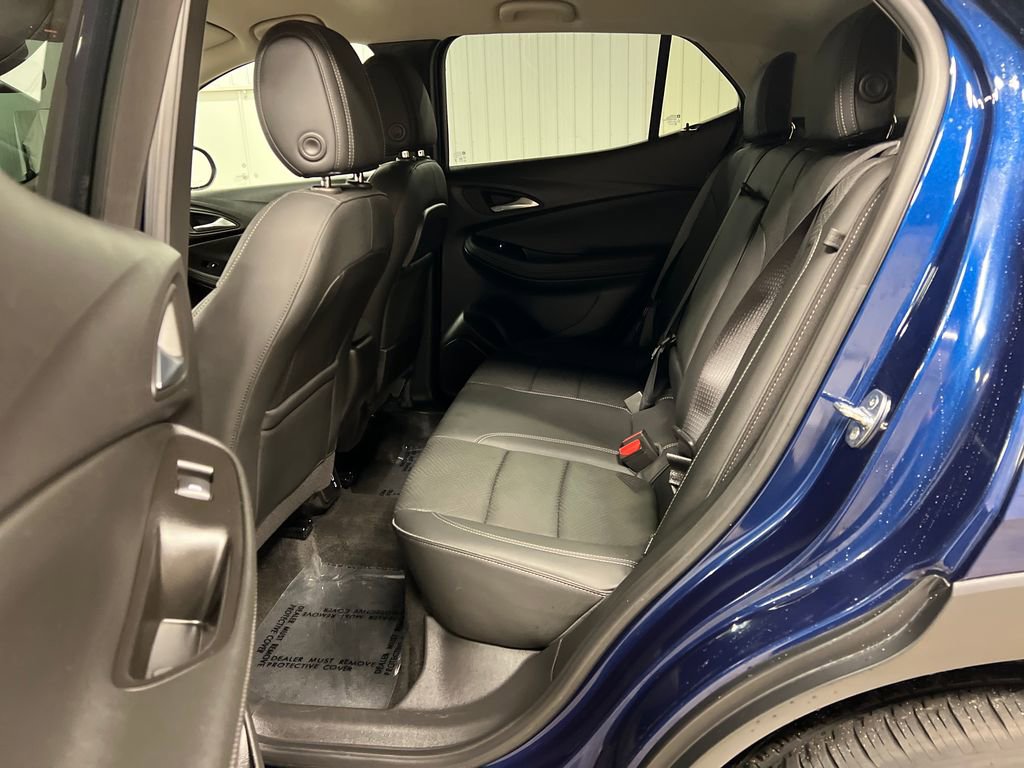 Certified 2022 Buick Encore GX Essence AWD/4WD image 14