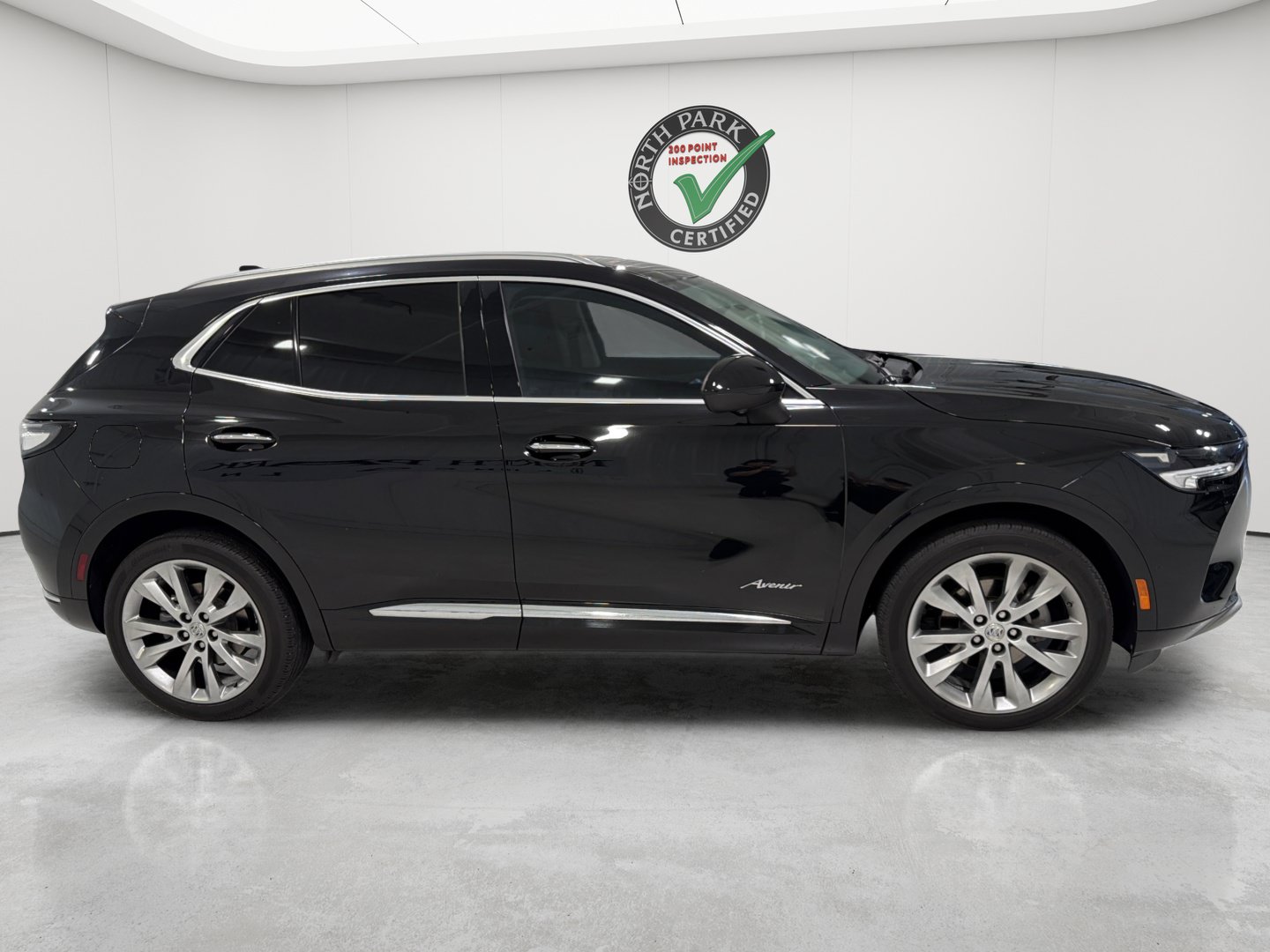 Used 2023 Buick Envision Avenir AWD/4WD image 6