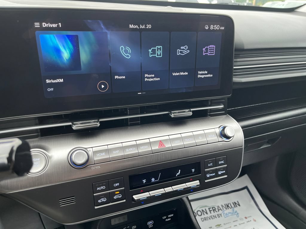 Used 2025 Hyundai Kona SEL FWD image 19