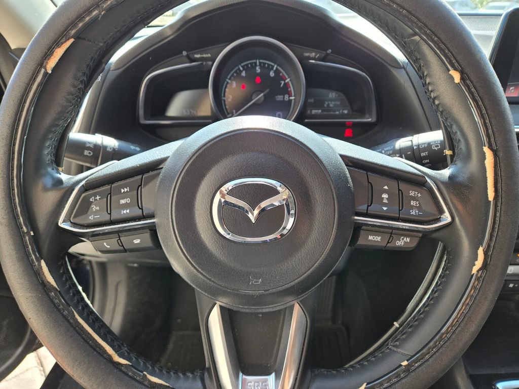 Used 2018 MAZDA MAZDA3 Grand Touring w/ Premium Equipment Package image 9