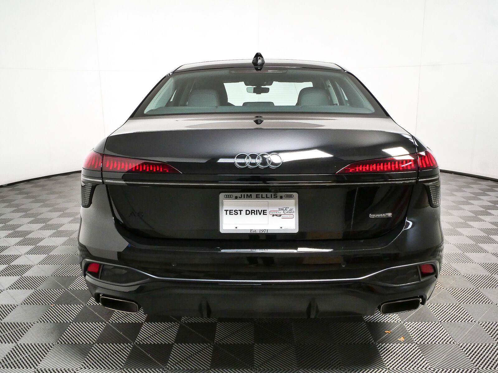 New 2026 Audi A6 Premium Plus AWD/4WD image 34