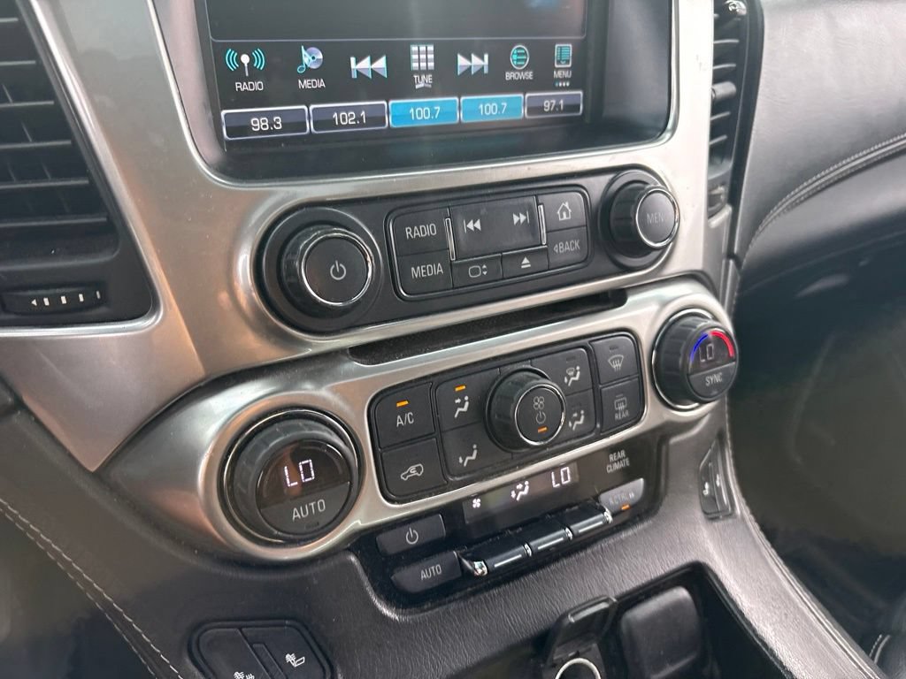 Used 2018 Chevrolet Suburban LT AWD/4WD image 25