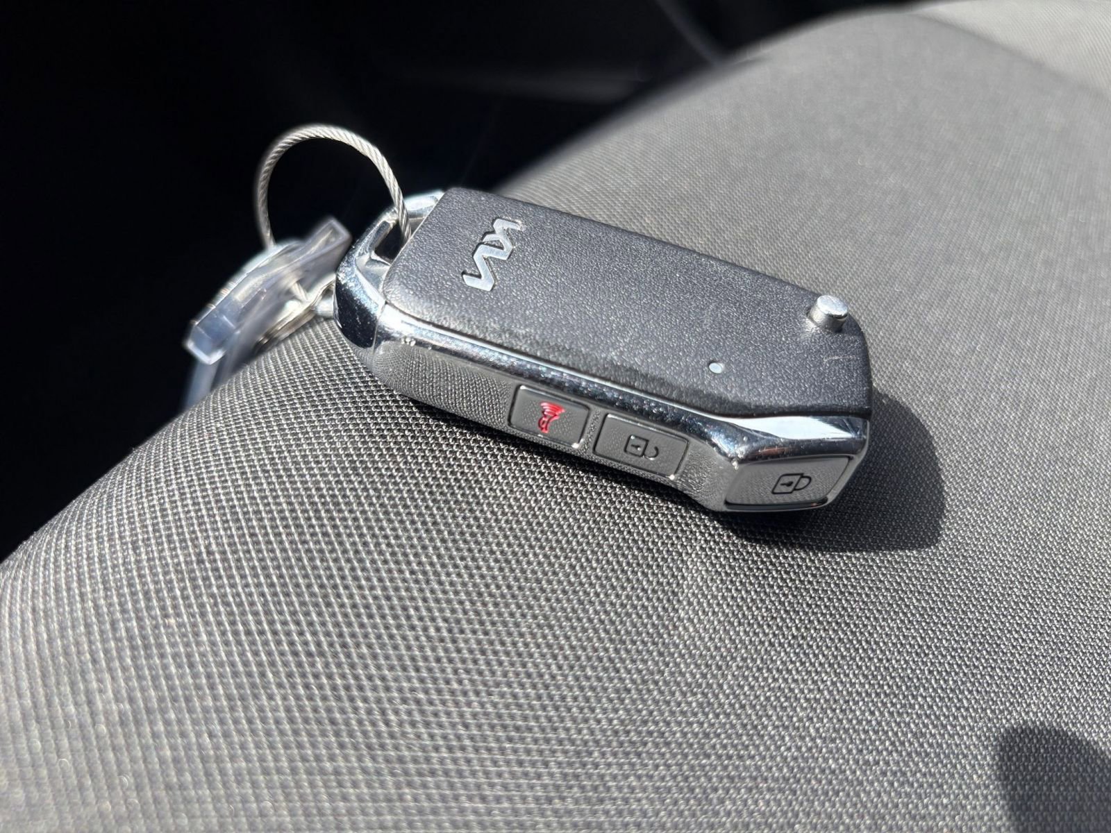 Used 2025 Kia Sportage LX image 21