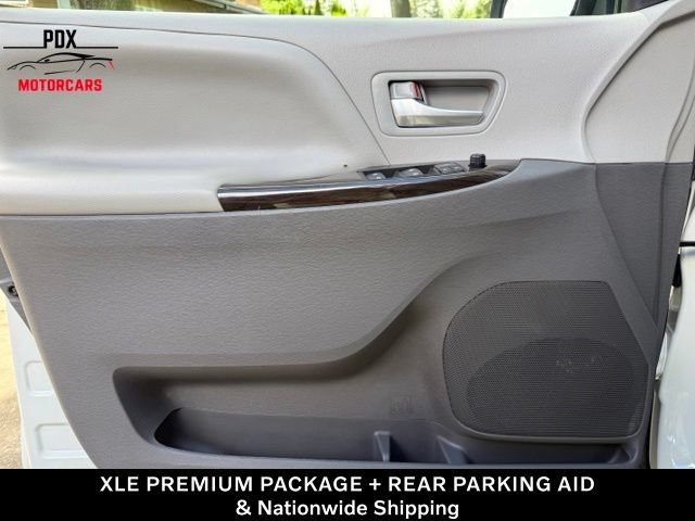 Used 2017 Toyota Sienna XLE Premium FWD image 14