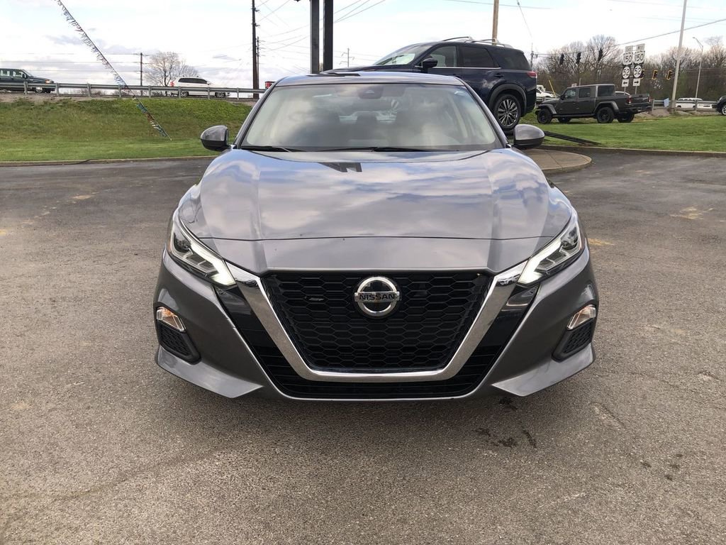Used 2022 Nissan Altima 2.5 SV FWD image 16