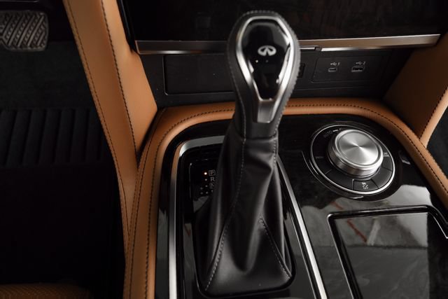Used 2023 INFINITI QX80 Sensory AWD/4WD image 31