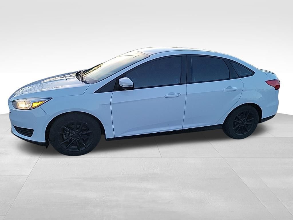 Used 2017 Ford Focus SE image 8