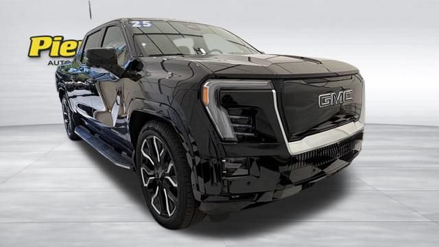 Used 2025 GMC Sierra EV Denali AWD/4WD image 8