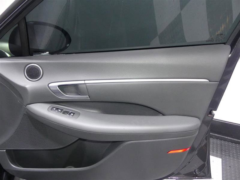 Used 2021 Hyundai Sonata SEL w/ Convenience Package image 19