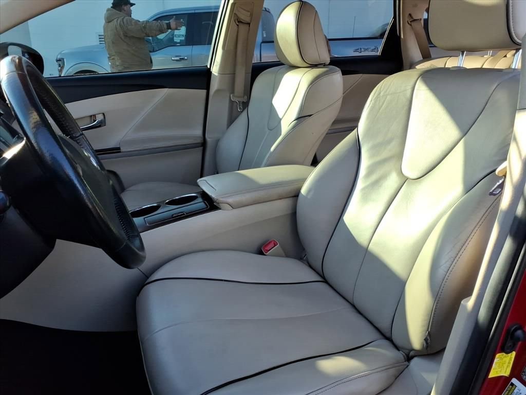 Used 2012 Toyota Venza AWD image 25