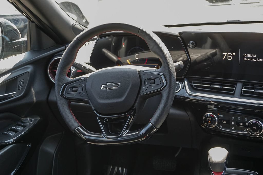 New 2026 Chevrolet Trax RS w/ Driver Confidence Package FWD image 16