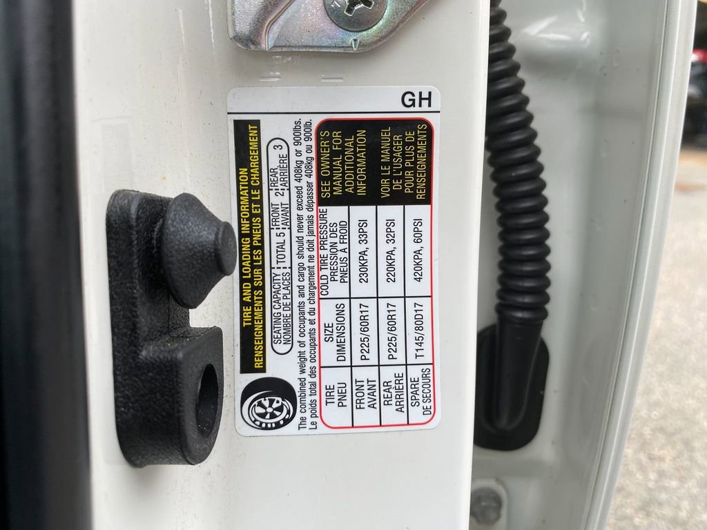 Used 2022 Subaru Crosstrek 2.0i Premium w/ Moonroof Package image 32