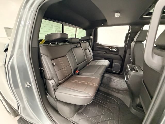 Certified 2025 Chevrolet Silverado 1500 High Country w/ High Country Premium Package AWD/4WD image 30
