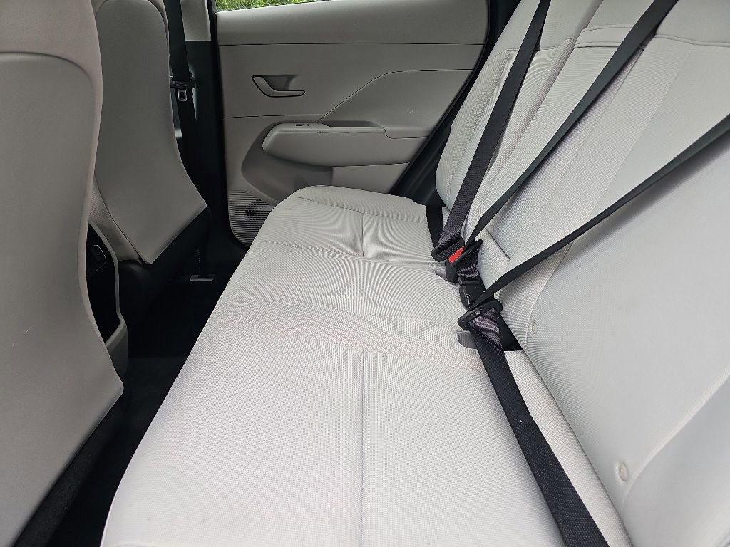 Used 2025 Hyundai Kona SEL FWD image 26