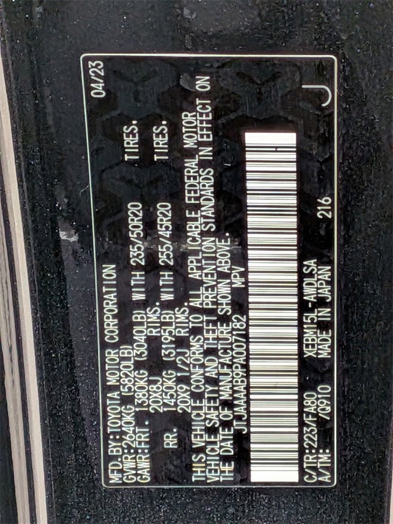 Used 2023 Lexus RZ 450e Premium image 36