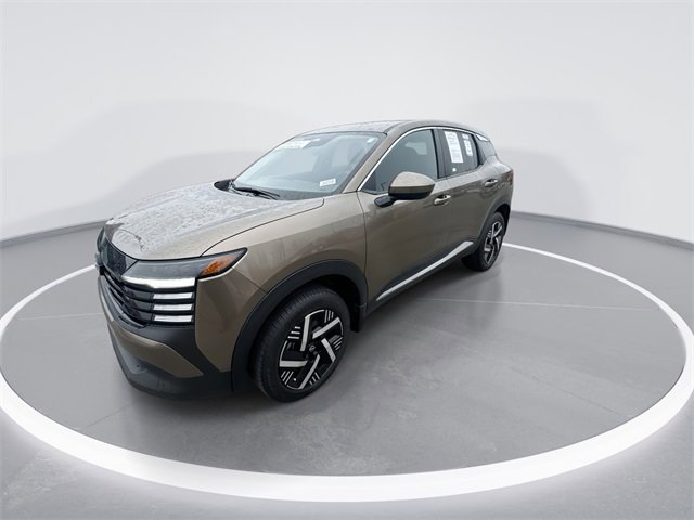 Certified 2025 Nissan Kicks SV image 4