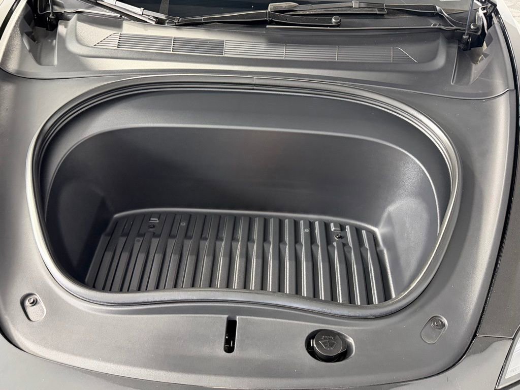 Used 2025 Tesla Model 3 Long Range image 36