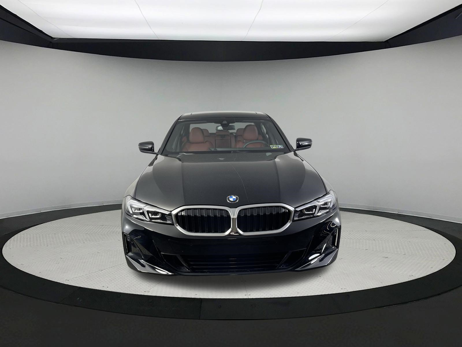 Certified 2025 BMW 330i xDrive Sedan w/ Convenience Package AWD/4WD image 2