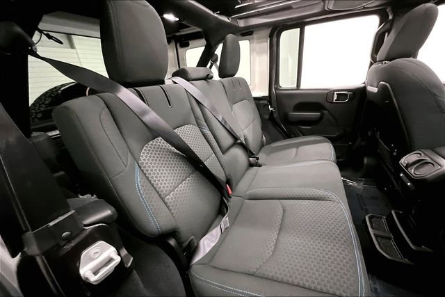 Used 2025 Jeep Wrangler Unlimited Rubicon 4xe w/ Convenience Group image 27