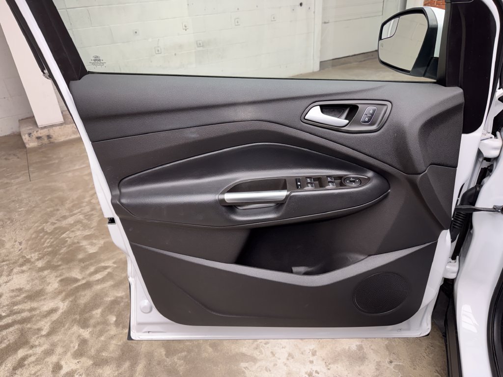 Certified 2019 Ford Escape SEL AWD/4WD image 10