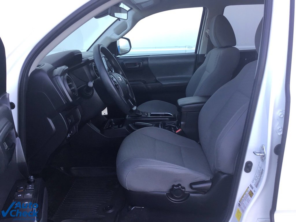 Used 2022 Toyota Tacoma SR image 28