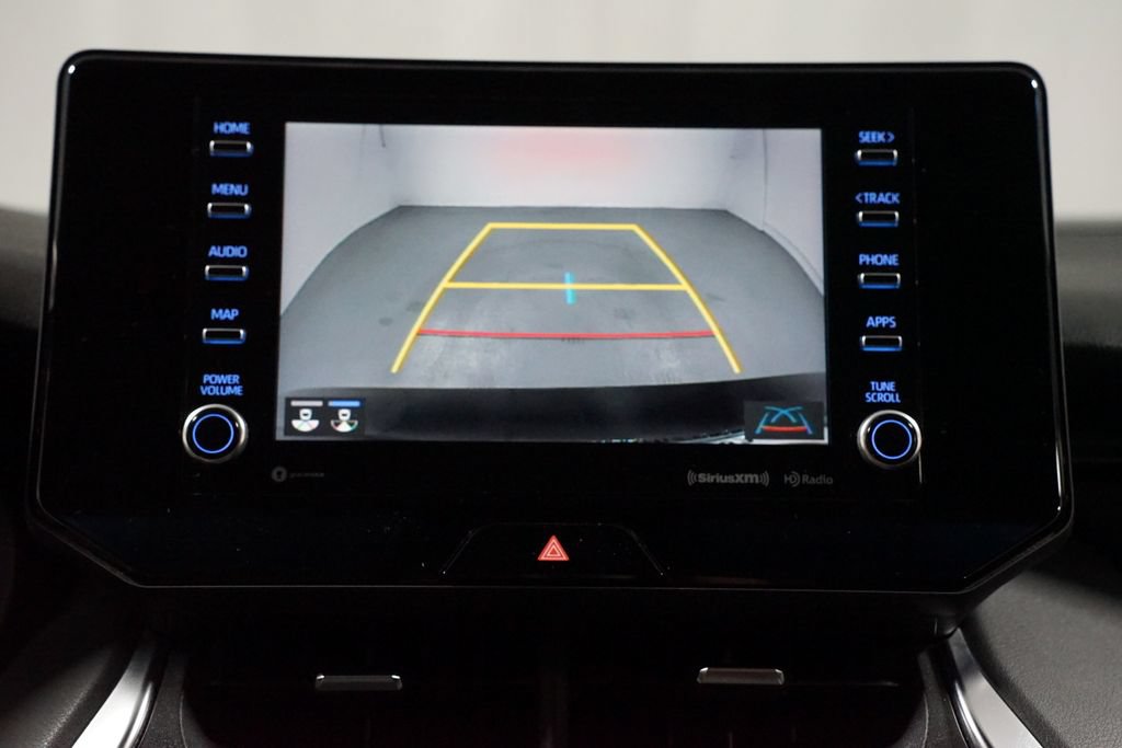 Certified 2021 Toyota Venza LE AWD/4WD image 18