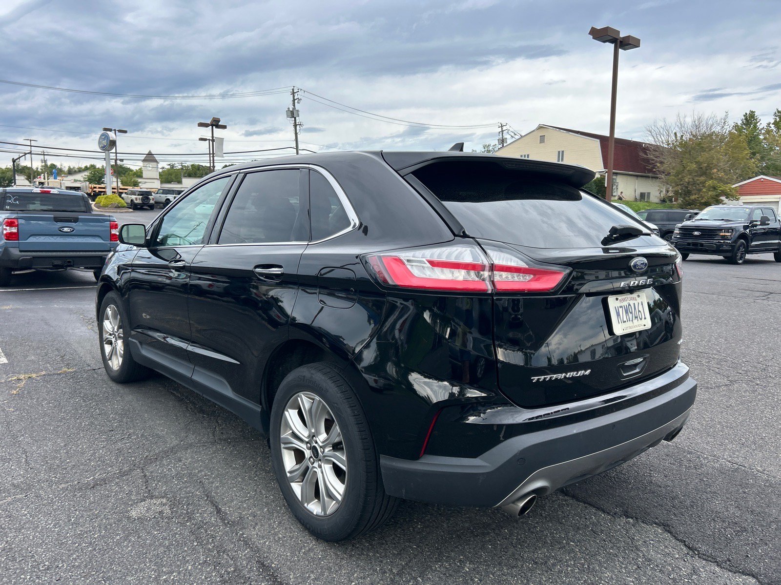 Used 2024 Ford Edge Titanium AWD/4WD image 7