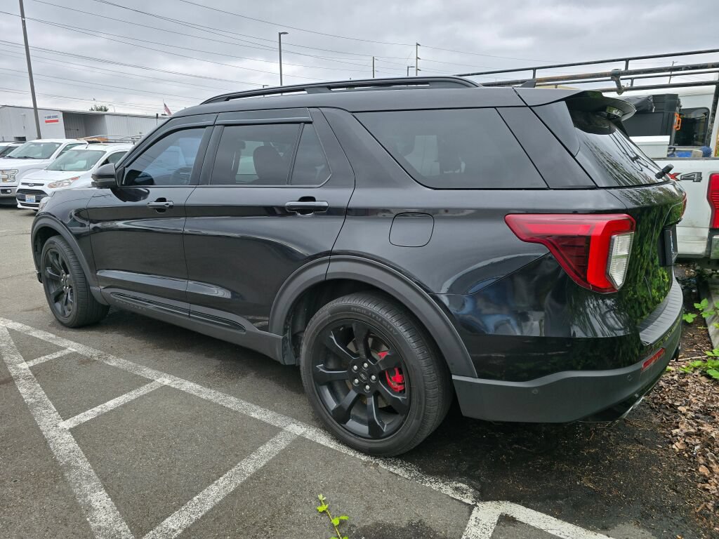 Used 2020 Ford Explorer ST w/ ST Street Pack AWD/4WD image 2