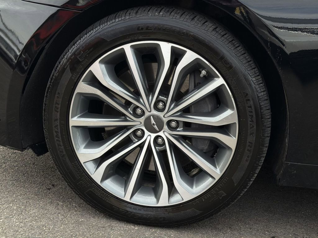 Used 2017 Genesis G80 3.8 w/ Option Group 02 image 12